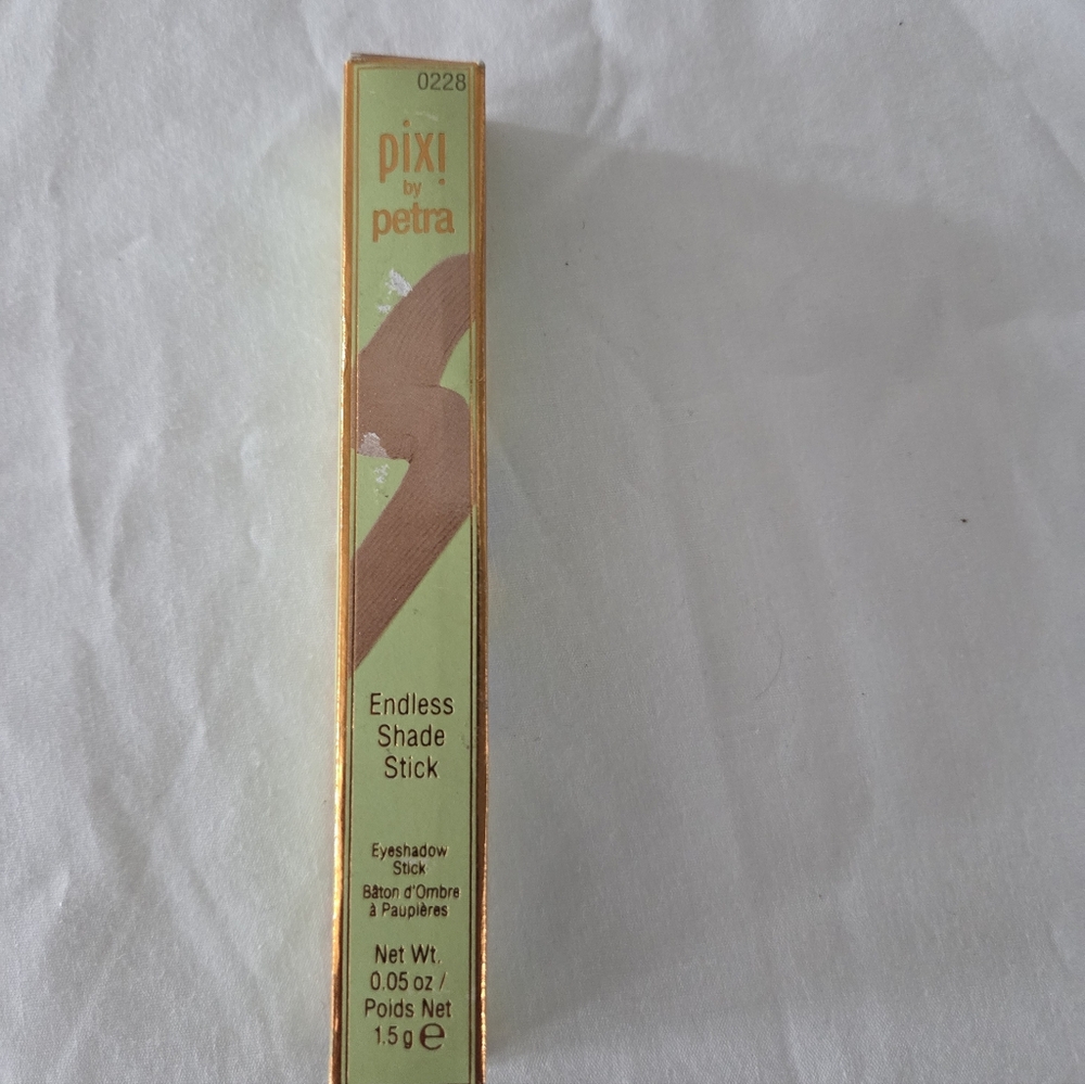 Pixi by Petra Endless Shade Eyeshadow Stick See Details